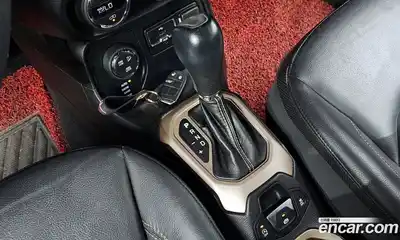 Jeep Renegade 2015 2.0 Автомат в Москве № 170020, миниатюра 9