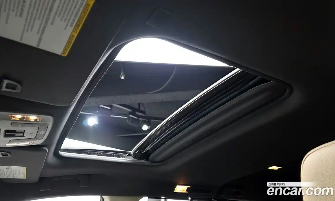 Toyota Sienna 2024 2.5 Автомат в Москве № 170207, фото 9