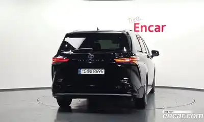 Toyota Sienna 2024 2.5 Автомат в Москве № 170207, миниатюра 10