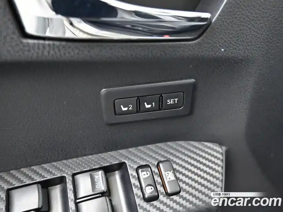 Toyota RAV4 2014 2.5 Автомат в Москве № 170341, фото 15