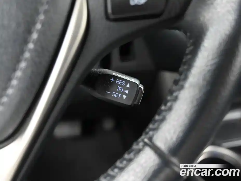 Toyota RAV4 2014 2.5 Автомат в Москве № 170341, фото 17