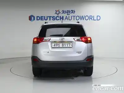 Toyota RAV4 2014 2.5 Автомат в Москве № 170341, миниатюра 4