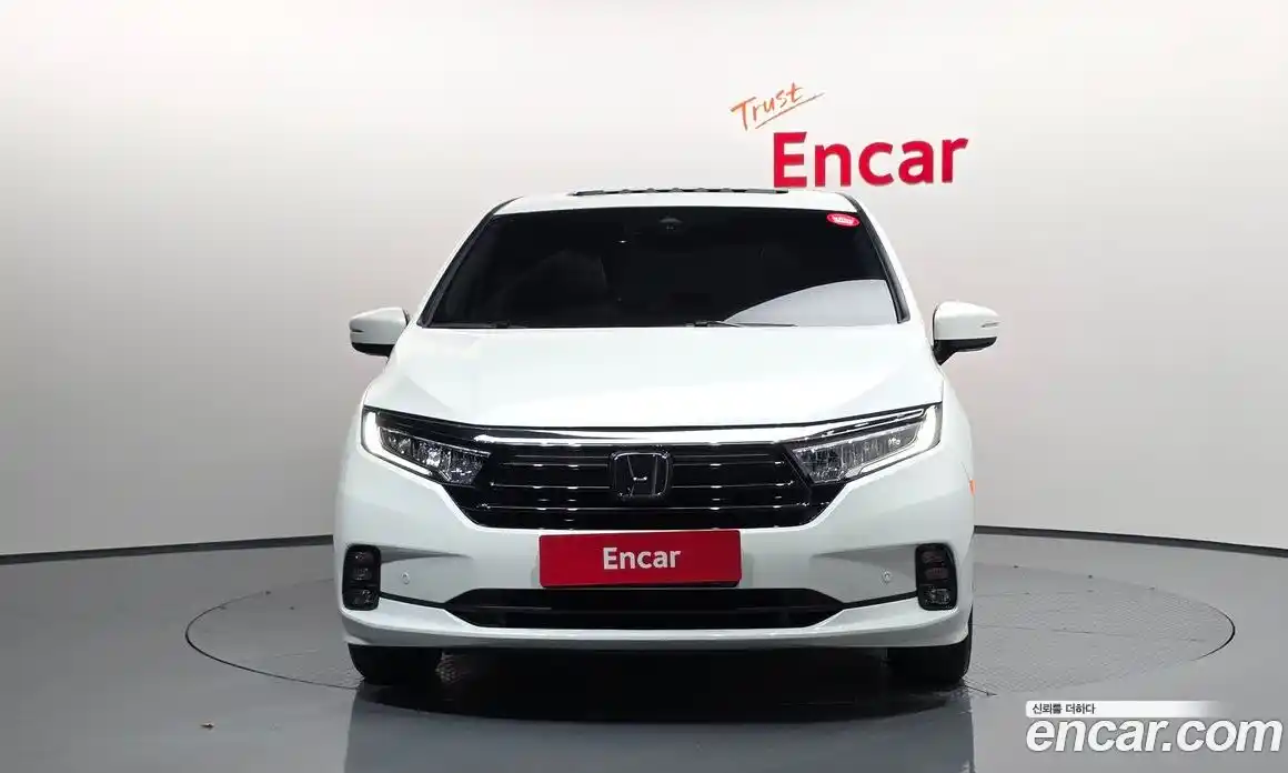 Honda Odyssey 2022 3.5 Автомат в Москве № 170443, фото 3