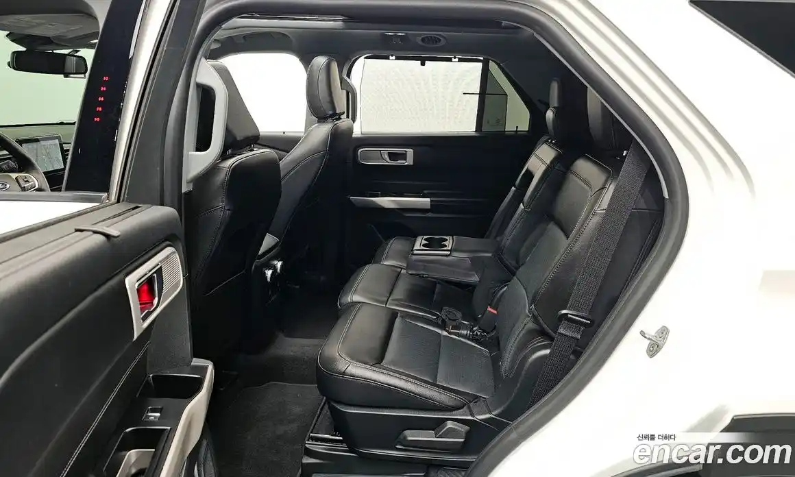 Ford Explorer 2022 2.3 Автомат в Москве № 170852, фото 19