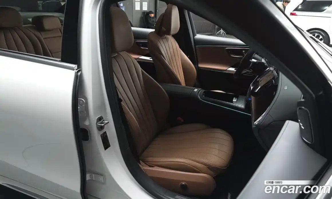 Mercedes-Benz E-Class 2024 2.0 Автомат в Москве № 177814, фото 14