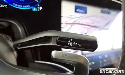 Mercedes-Benz EQE 2023 0.3 Автомат в Москве № 178586, миниатюра 9