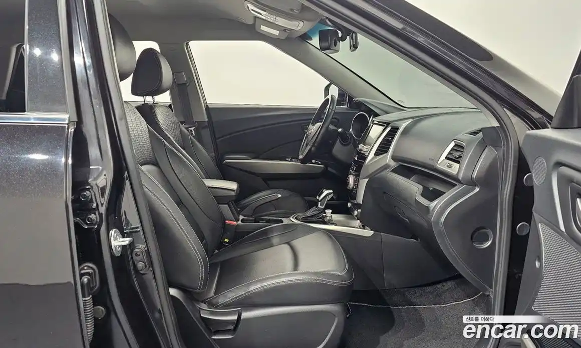 SsangYong TIBOLI 2019 1.6 Автомат в Москве № 1803, фото 13