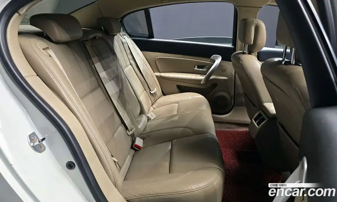 Renault SM5 2011 2.0 Автомат в Москве № 183557, фото 1