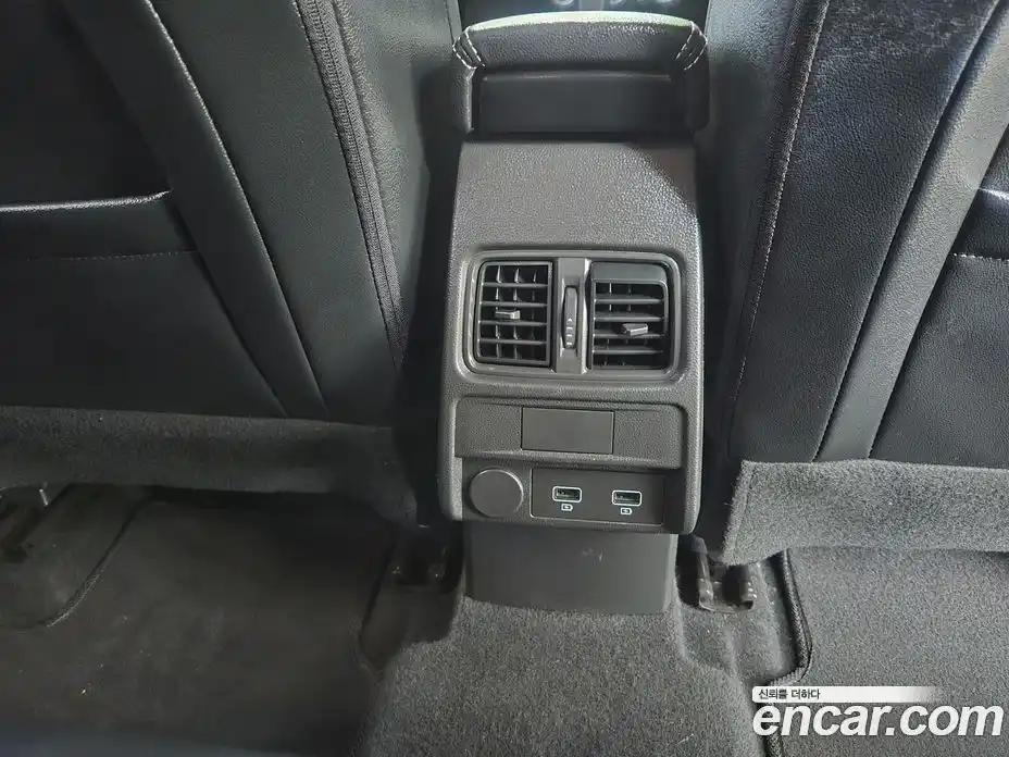 Renault XM3 2023 1.6 Автомат в Москве № 186037, фото 17