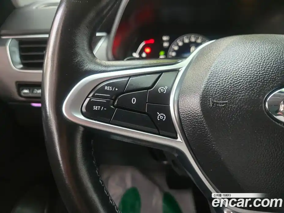 Renault XM3 2023 1.6 Автомат в Москве № 186037, фото 3