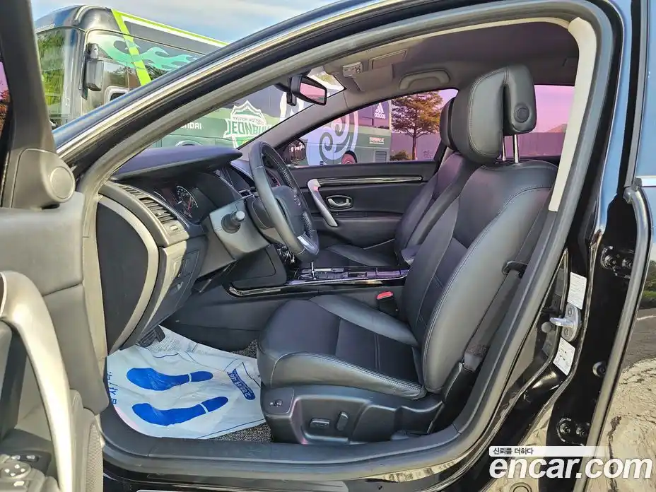 Renault SM7 2018 2.0 Автомат в Москве № 186161, фото 12