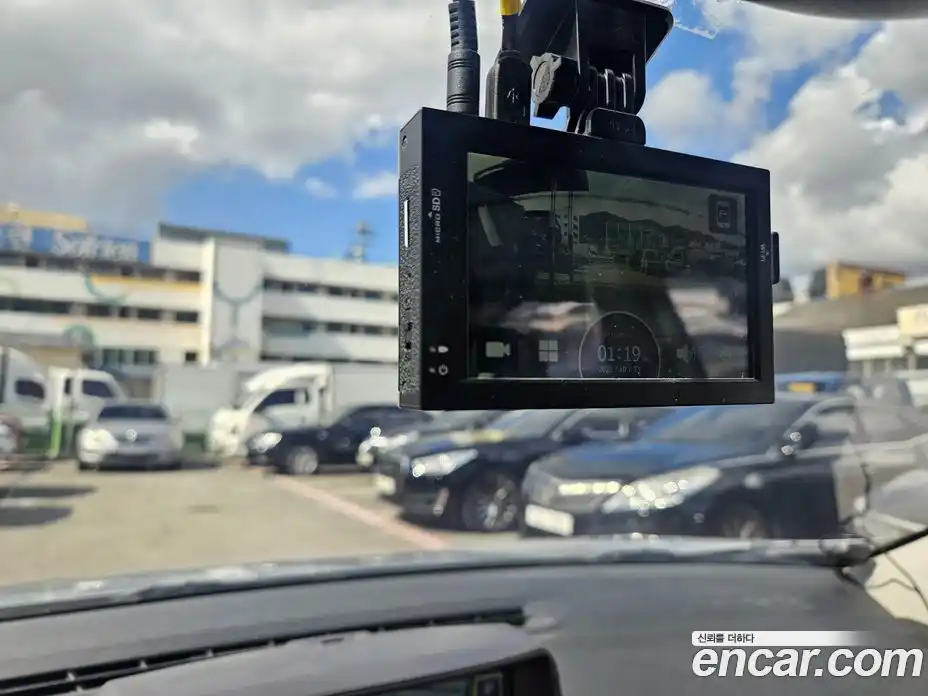 Renault SM3 2014 1.6 Автомат в Москве № 186339, фото 18