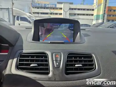 Renault SM3 2014 1.6 Автомат в Москве № 186339, миниатюра 10