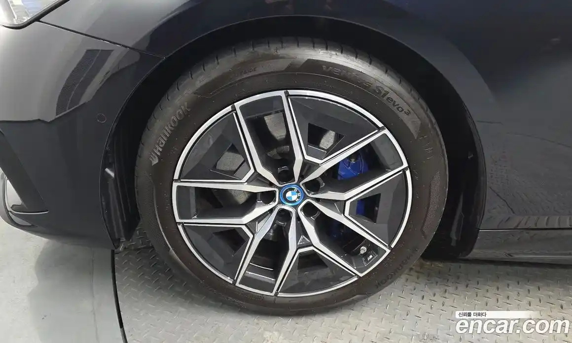 BMW i5 2025 0.2 Автомат в Москве № 187036, фото 6