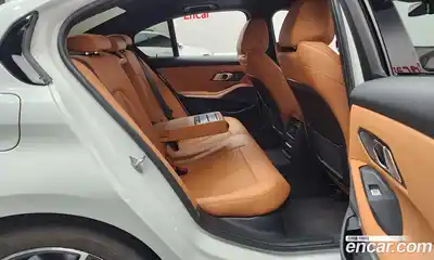 BMW 3-Series 2023 2.0 Автомат в Москве № 187181, миниатюра 12