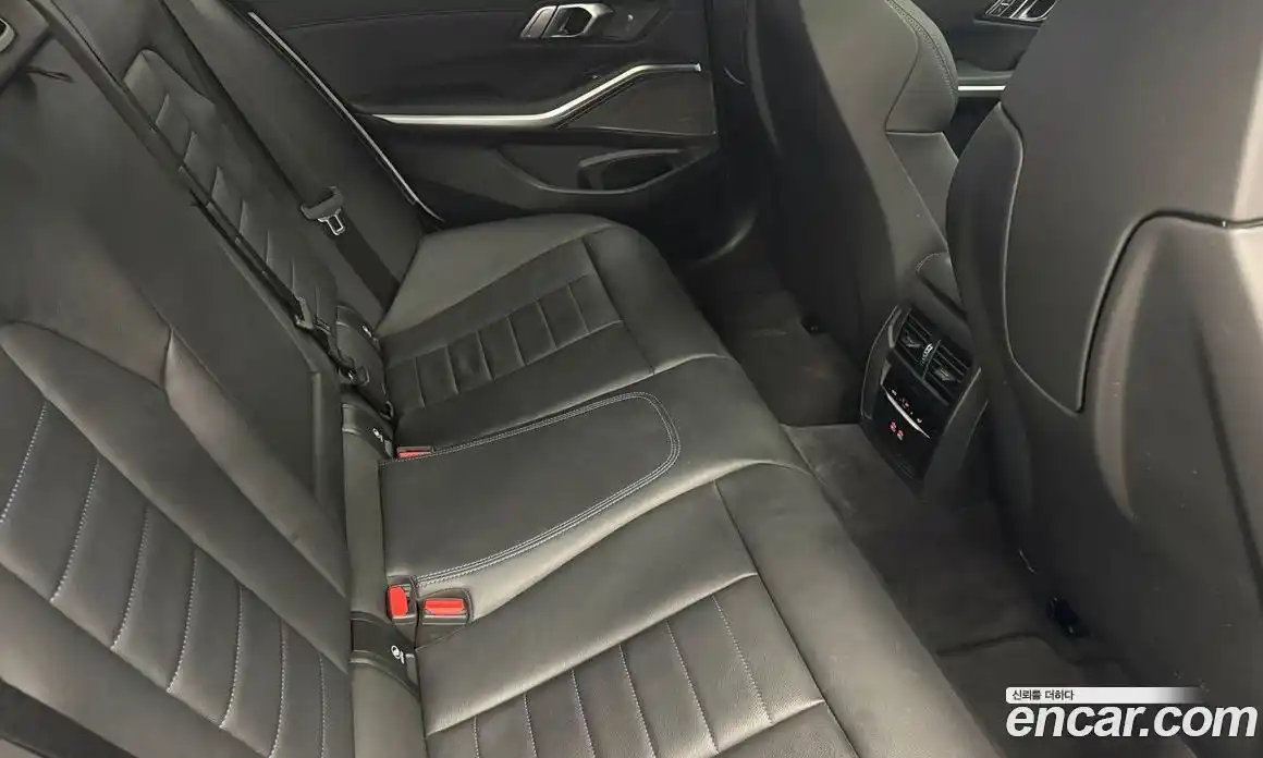 BMW 3-Series 2023 3.0 Автомат в Москве № 187967, фото 10