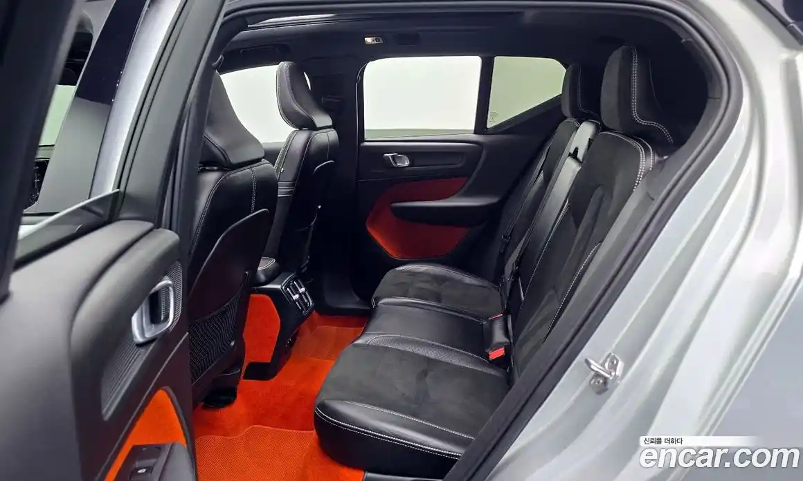 Volvo XC40 2019 2.0 Автомат в Москве № 189494, фото 12