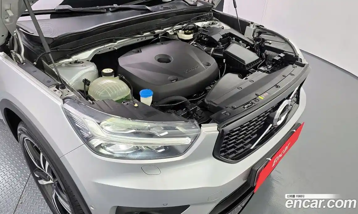 Volvo XC40 2019 2.0 Автомат в Москве № 189494, фото 6