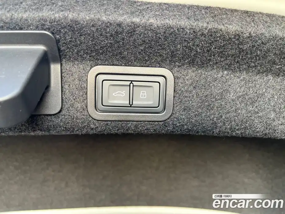 Audi A6 2023 2.0 Автомат в Москве № 190239, фото 19