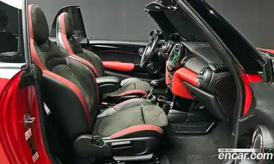 Mini Cooper Convertible 2019 2.0 Автомат в Москве № 191243, миниатюра 11