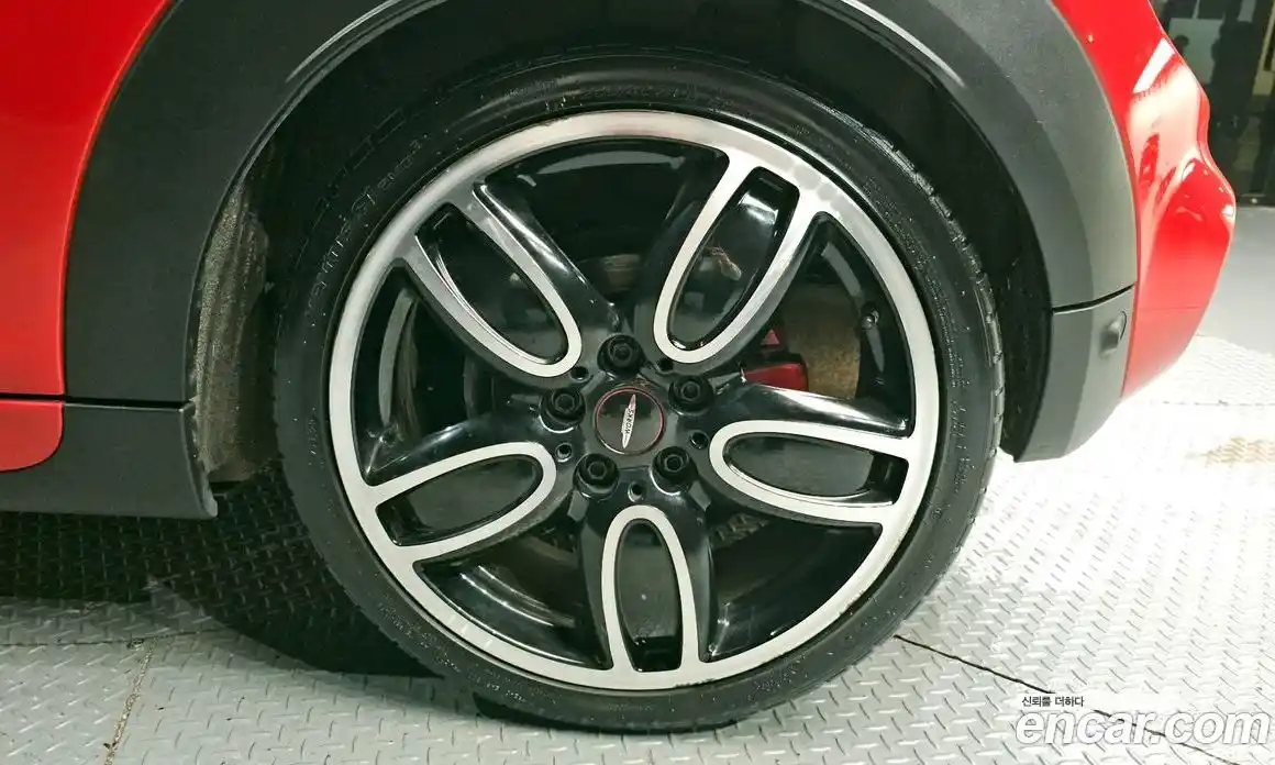 Mini Cooper Convertible 2019 2.0 Автомат в Москве № 191243, фото 5