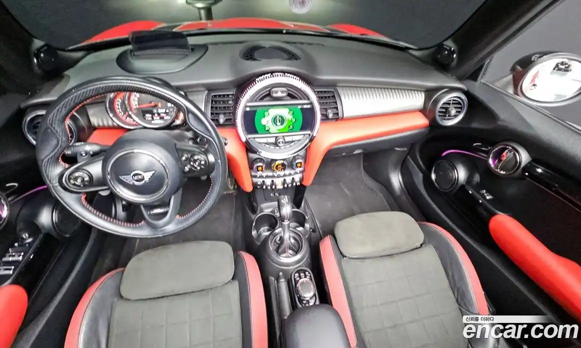 Mini Cooper Convertible 2019 2.0 Автомат в Москве № 191243, фото 7