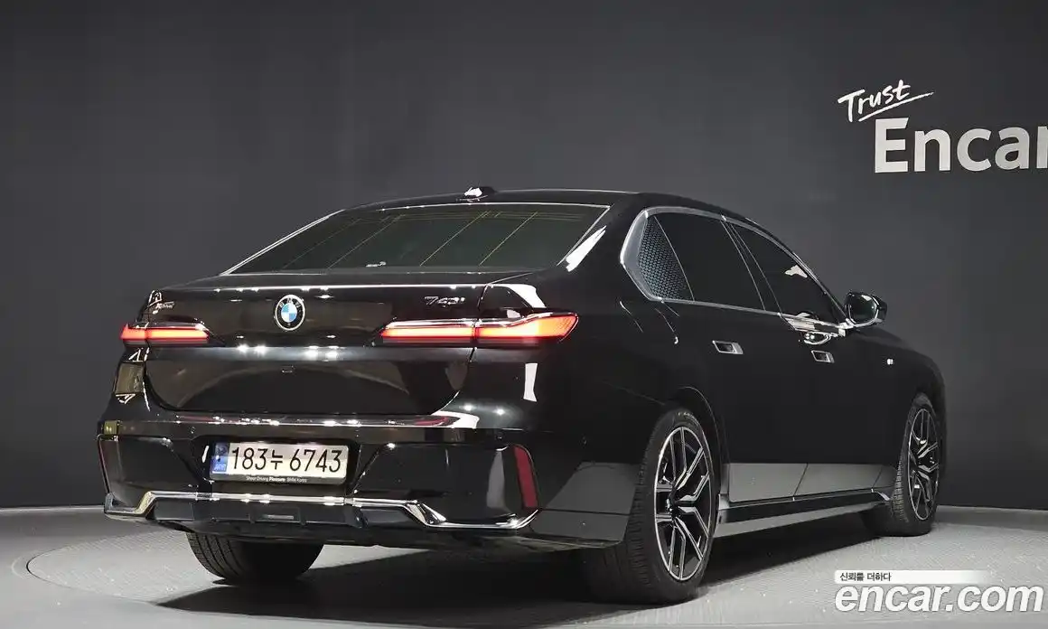 BMW 7-Series 2024 3.0 Автомат в Москве № 191377, фото 6