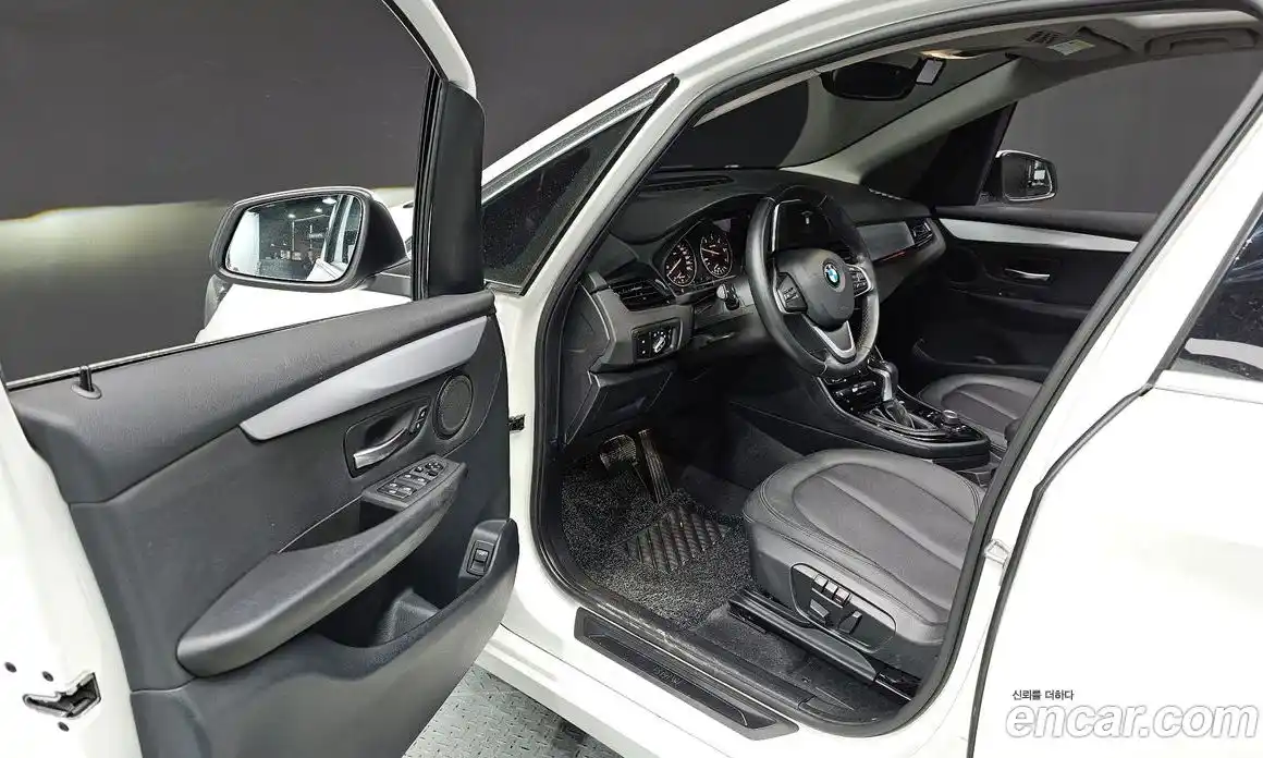 BMW 2-Series 2018 2.0 Автомат в Москве № 191656, фото 14