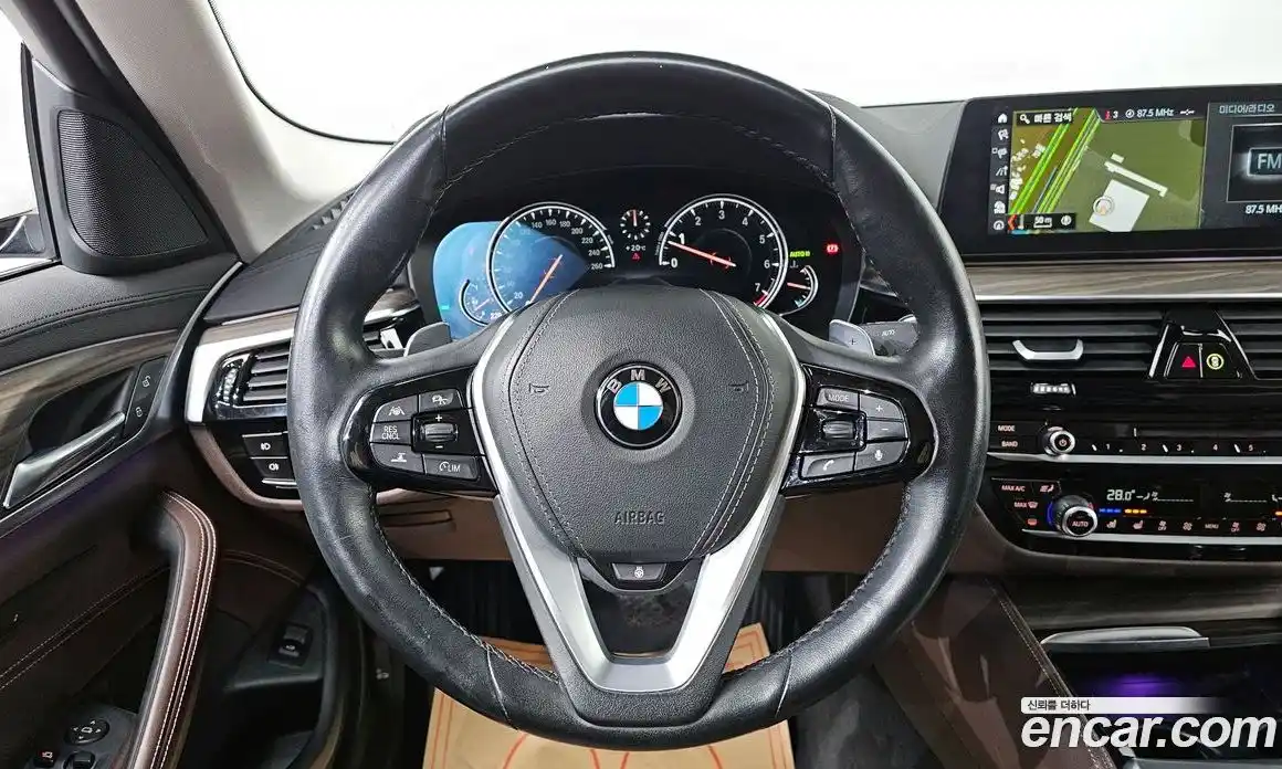 BMW 5-Series 2018 2.0 Автомат в Москве № 192160, фото 19
