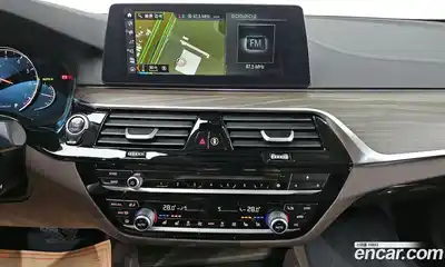 BMW 5-Series 2018 2.0 Автомат в Москве № 192160, миниатюра 2