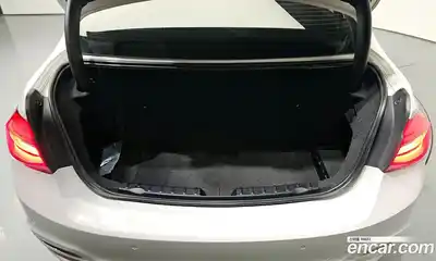 BMW 3-Series 2018 2.0 Автомат в Москве № 193245, миниатюра 11