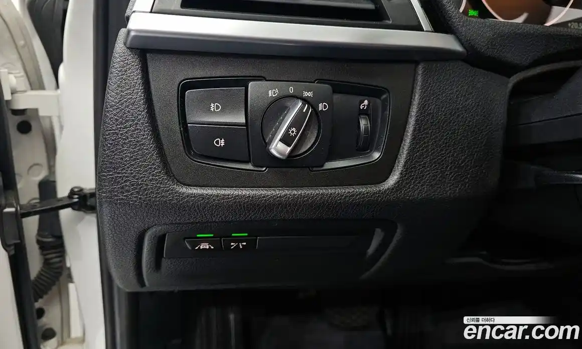 BMW 3-Series 2018 2.0 Автомат в Москве № 193245, фото 14