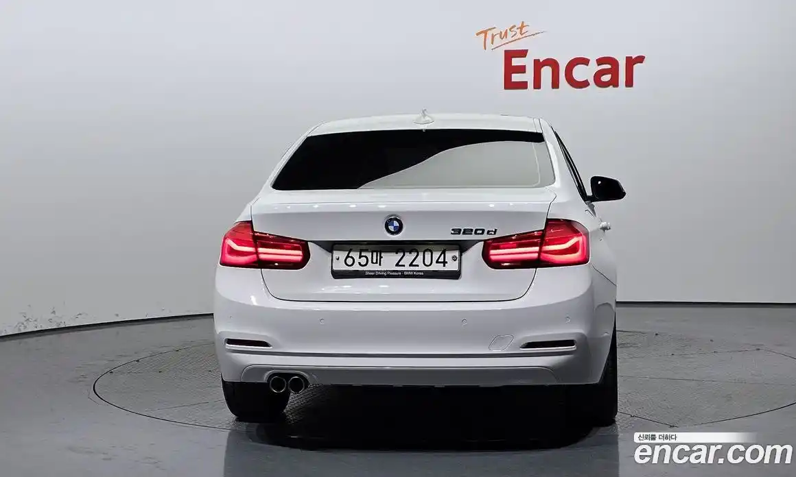 BMW 3-Series 2018 2.0 Автомат в Москве № 193245, фото 17