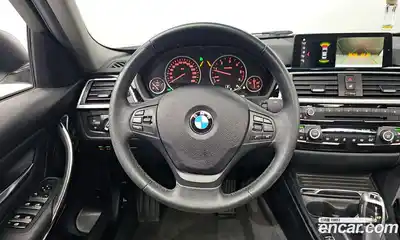 BMW 3-Series 2018 2.0 Автомат в Москве № 193245, миниатюра 8