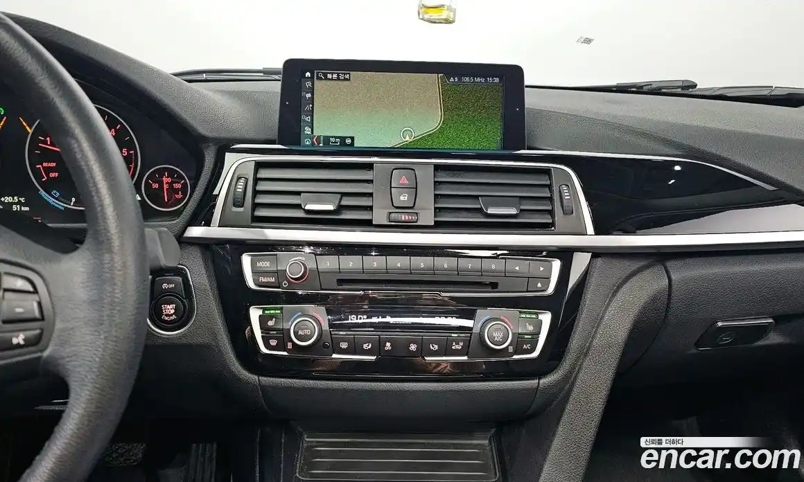 BMW 3-Series 2018 2.0 Автомат в Москве № 193245, фото 9