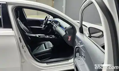 Mercedes-Benz A-Class 2025 2.0 Автомат в Москве № 193567, миниатюра 3