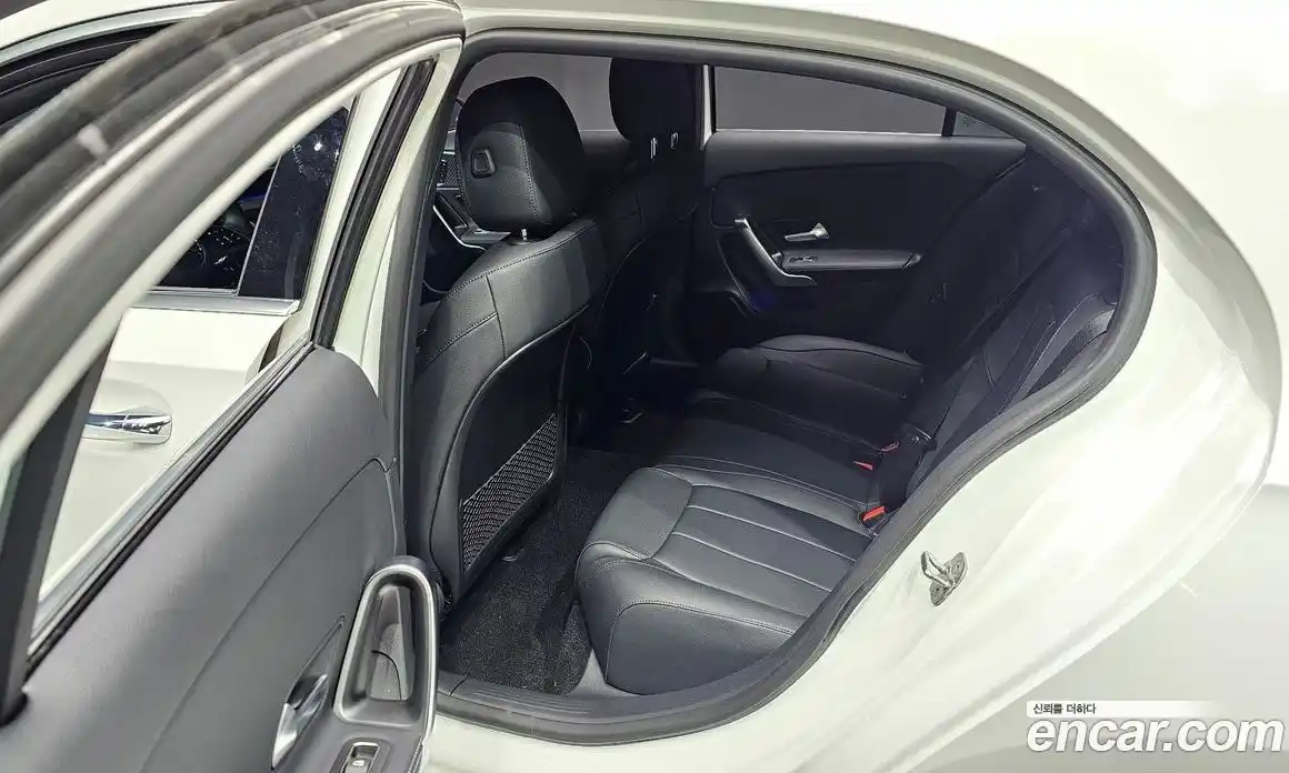 Mercedes-Benz A-Class 2025 2.0 Автомат в Москве № 193567, фото 5