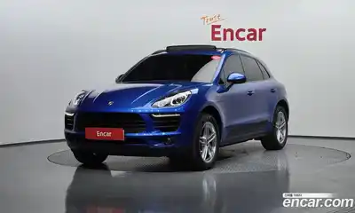 Porsche Macan, 2015