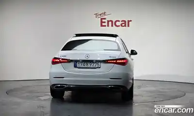 Mercedes-Benz C-Class, 2024