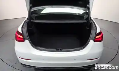 Mercedes-Benz C-Class 2024 2.0 Автомат в Москве № 193942, миниатюра 12