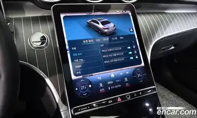 Mercedes-Benz C-Class 2024 2.0 Автомат в Москве № 193942, миниатюра 4