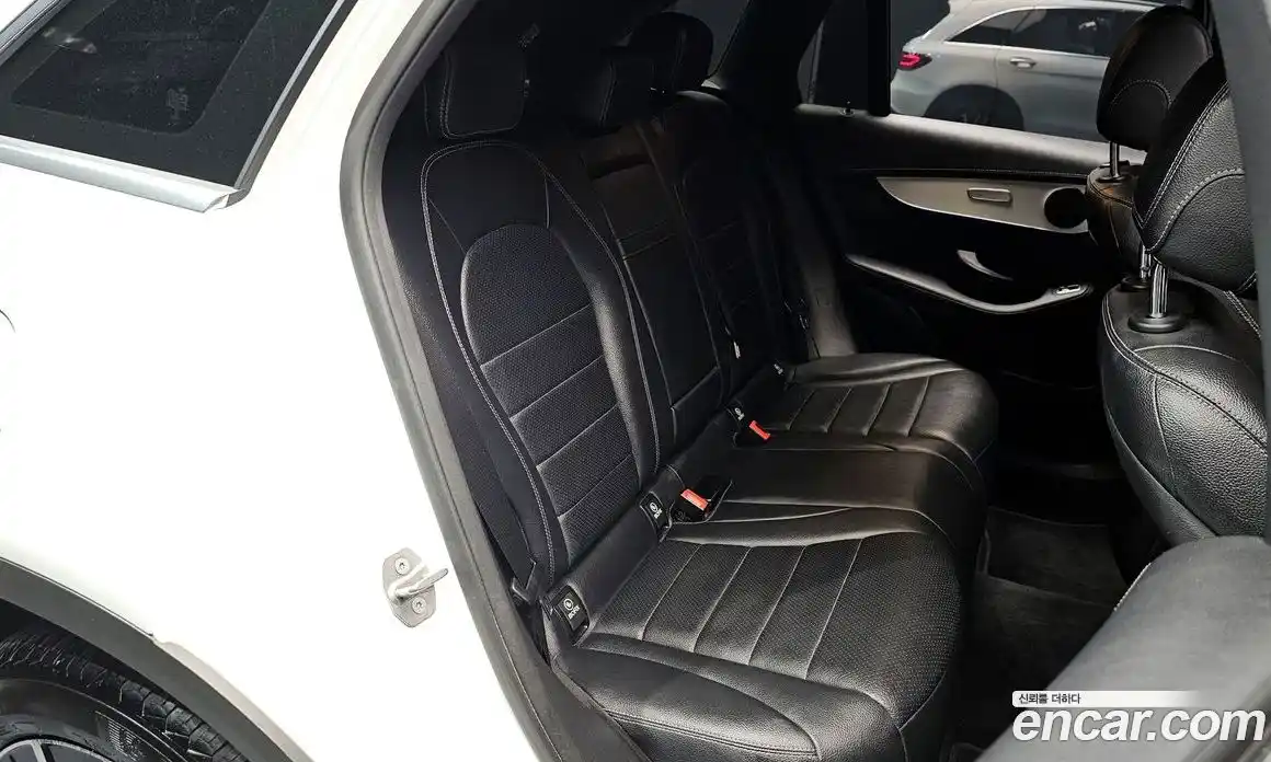 Mercedes-Benz GLC-Class 2021 2.0 Автомат в Москве № 194943, фото 12