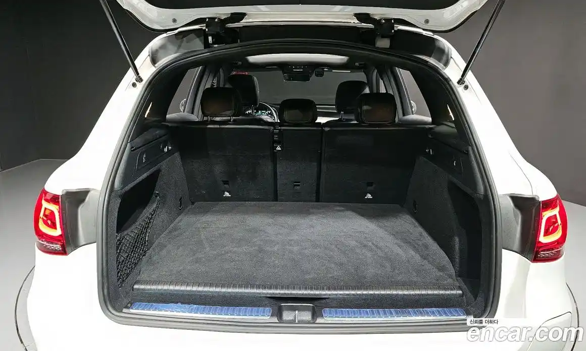 Mercedes-Benz GLC-Class 2021 2.0 Автомат в Москве № 194943, фото 18