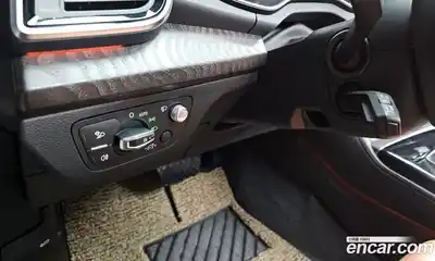 Audi Q5 2023 2.0 Автомат в Москве № 195945, миниатюра 5