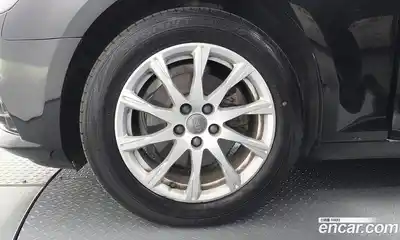 Audi A4 2018 2.0 Автомат в Москве № 196423, миниатюра 5