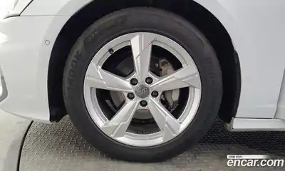 Audi A6 2021 2.0 Автомат в Москве № 196438, миниатюра 12