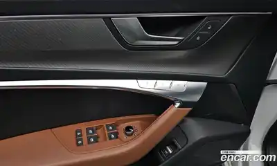 Audi A6 2021 2.0 Автомат в Москве № 196438, миниатюра 10