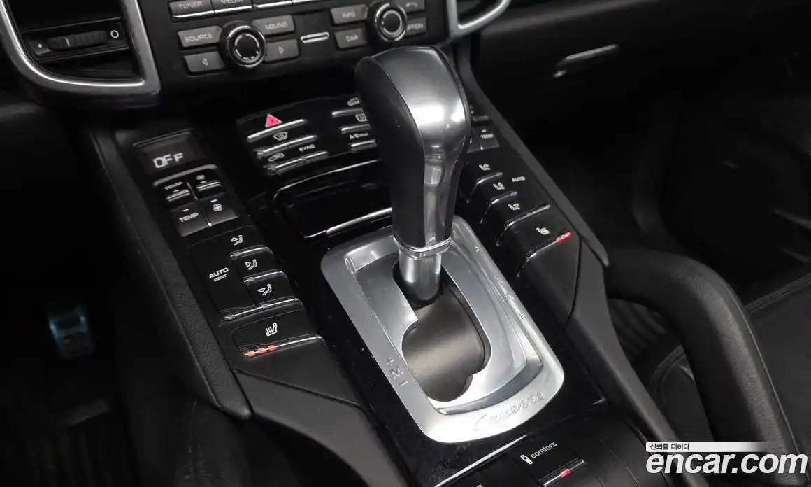 Porsche Cayenne 2015 4.1 Автомат в Москве № 197636, фото 10