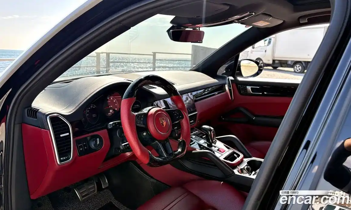 Porsche Cayenne 2020 3.0 Автомат в Москве № 197917, фото 11