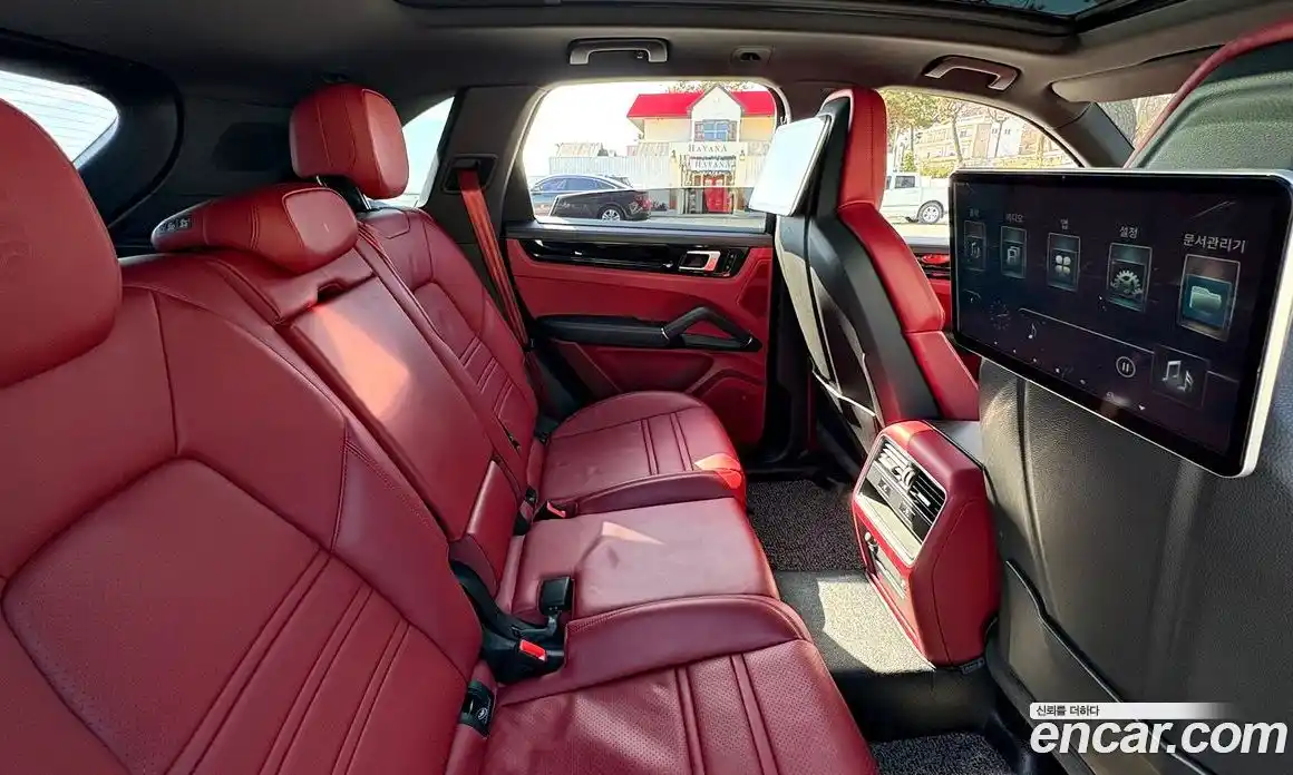 Porsche Cayenne 2020 3.0 Автомат в Москве № 197917, фото 13